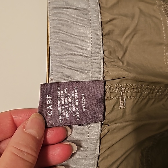 Women's REI multi function pants size 14 petite. - Picture 9 of 10